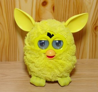 Furby ‘2012: пушистый пришелец